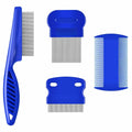 Set de 4 peignes anti-puces en inox bleus : long manche, deux petits peignes et peigne double face, sur fond blanc