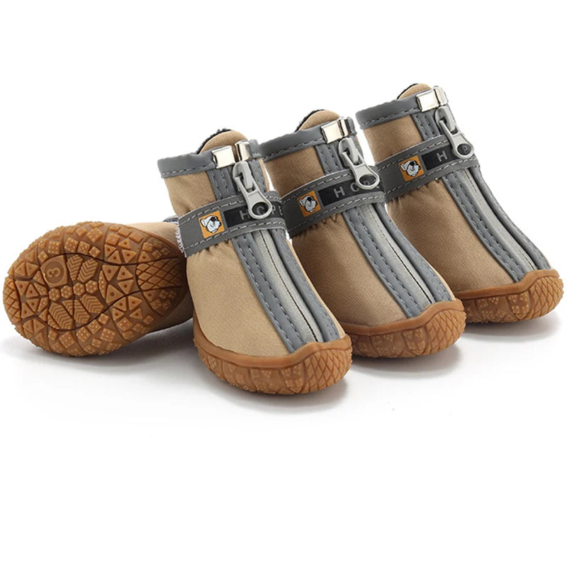 Lot de 4 chaussures antidérapantes respirantes pour petit chien beige, semelle crantée visible