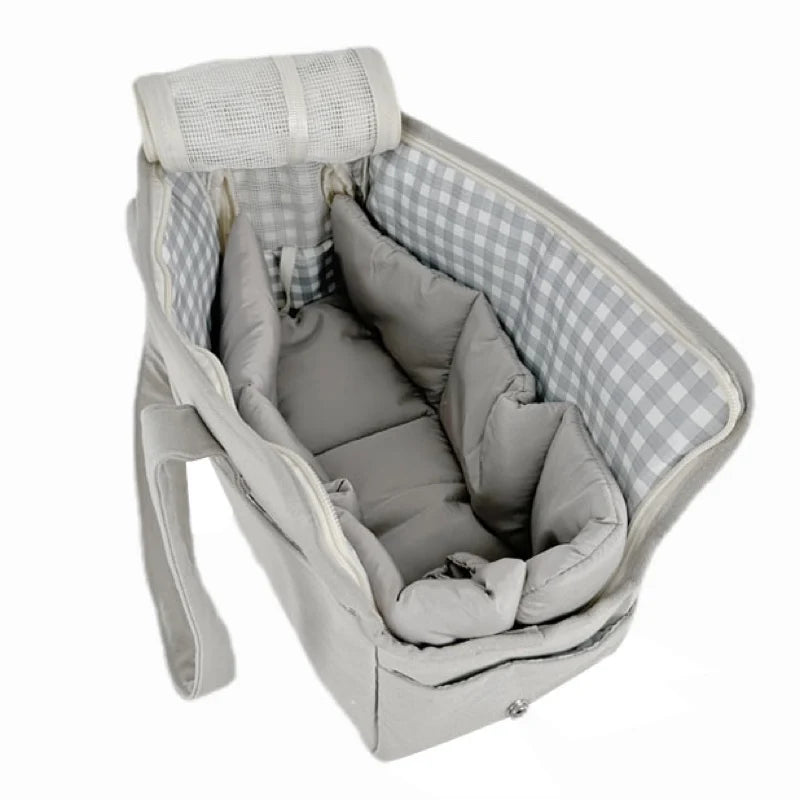 Sac de transport en coton pour chat et petit chien coloris beige, intérieur à carreaux et coussin moelleux